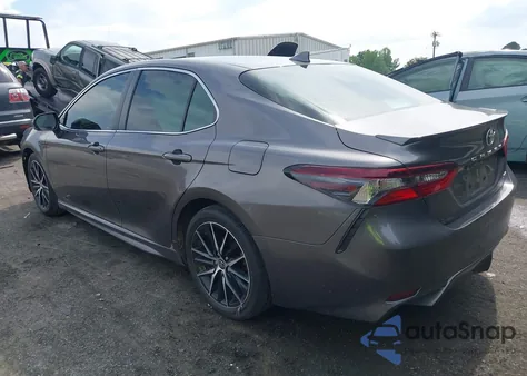 2022 Toyota Camry Se z USA, uszkodzony, nr VIN 4T1T11AK4NU013779